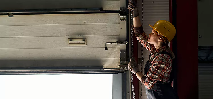 Addressing Common Garage Door Stoppage Issues in Onalaska, WI